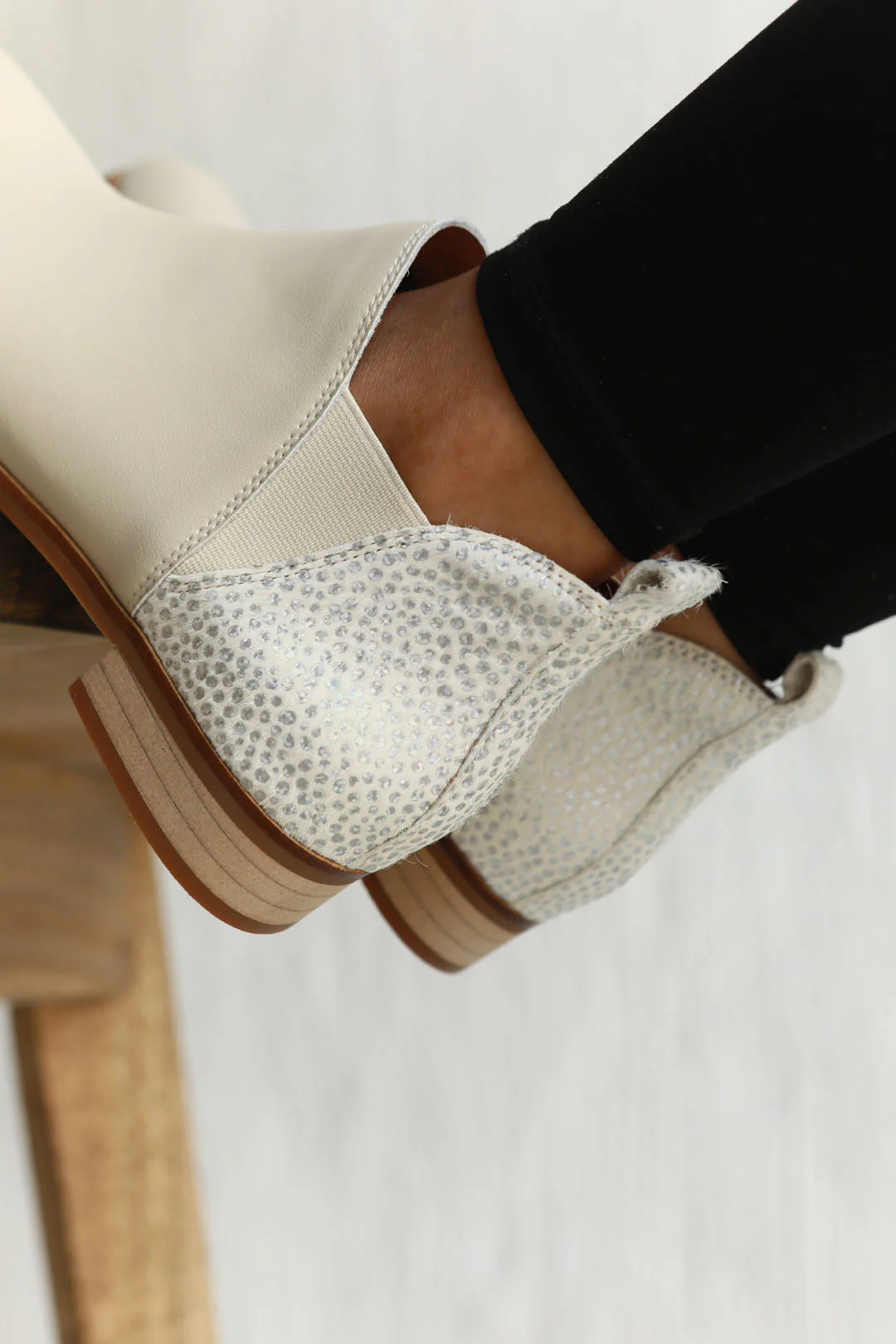 Aria Beige + Silver Cheetah - Image 7