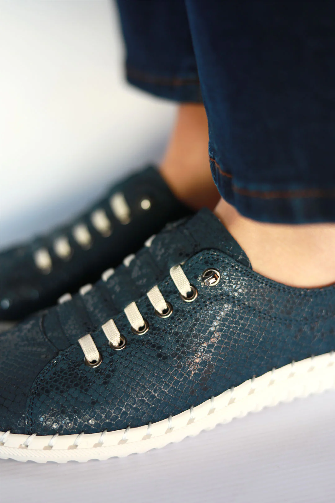 Gina Navy Snake - Image 7