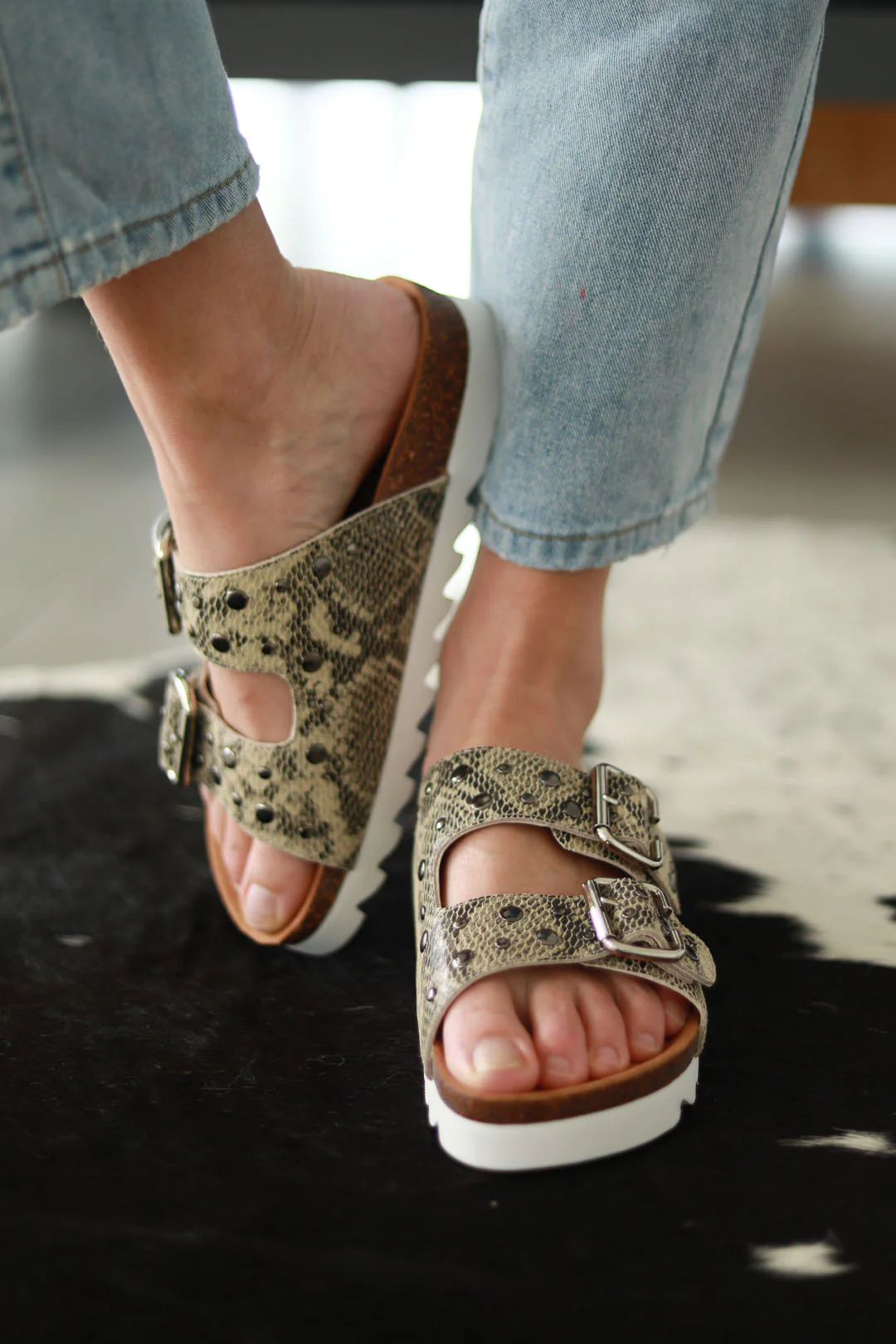 Hudson Beige Snake - Image 6
