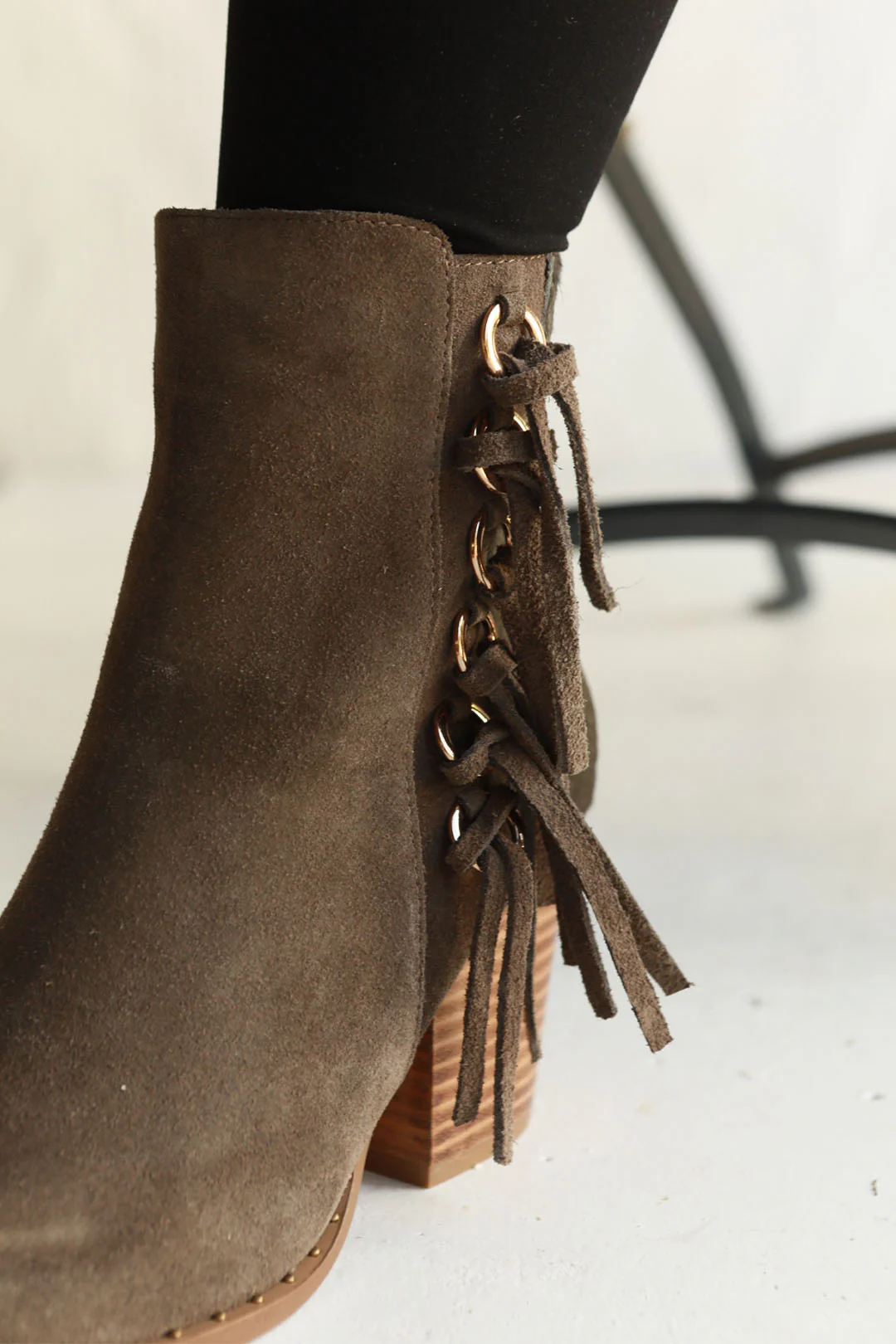 Maddie Taupe - Image 6