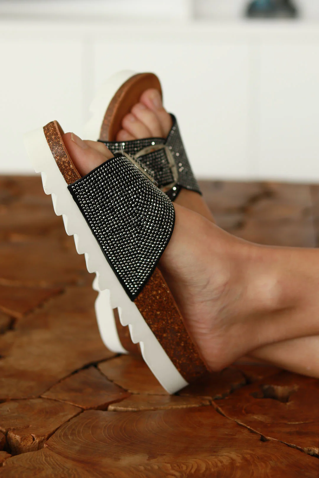 Mason Black Diamanté - Image 7