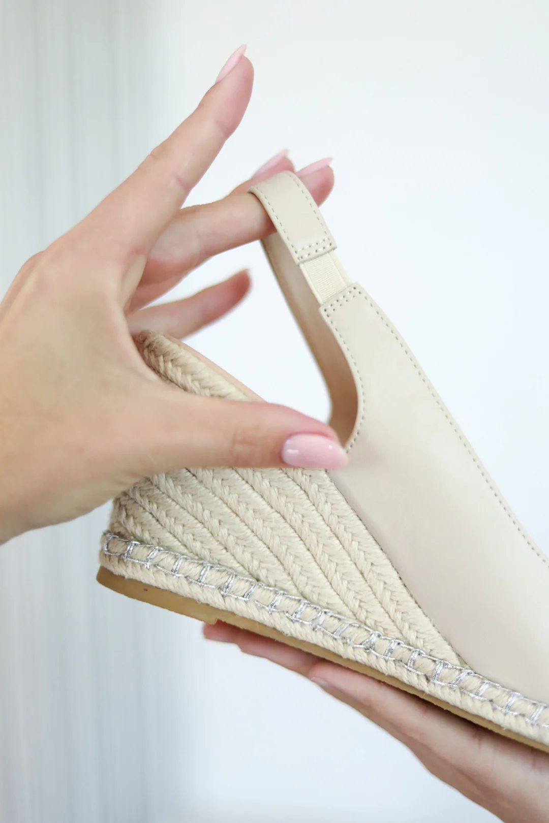 Raven Beige - Image 5