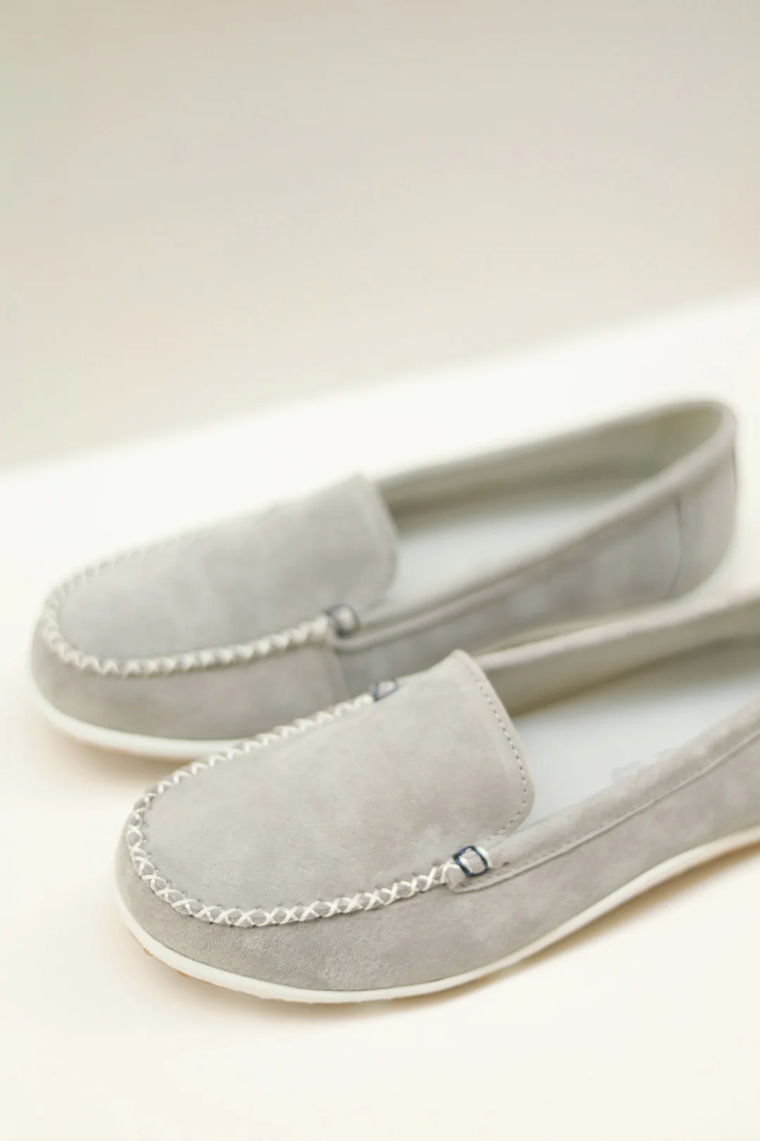 Sable Grey Blue Trim - Image 4