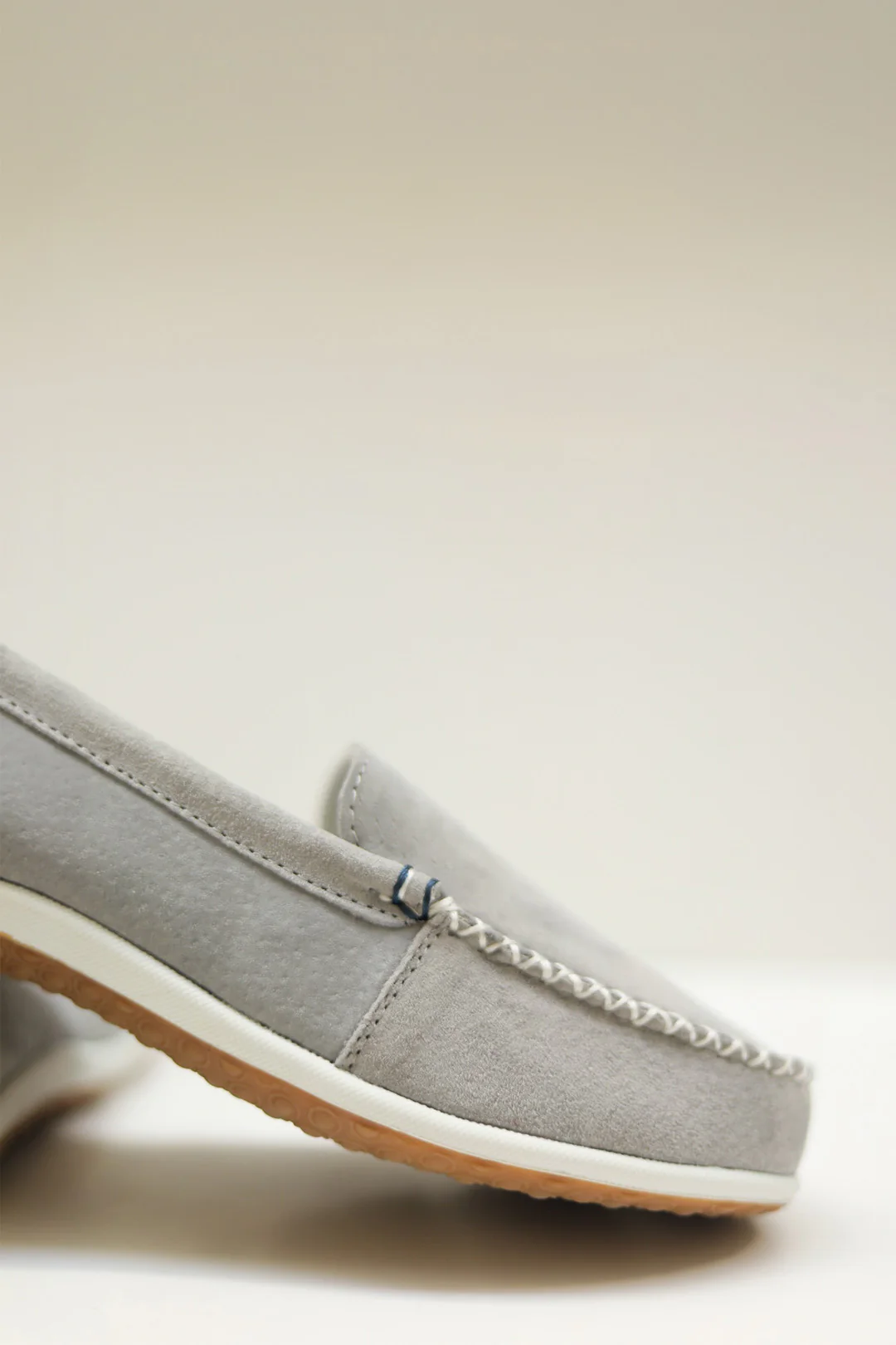 Sable Grey Blue Trim - Image 5