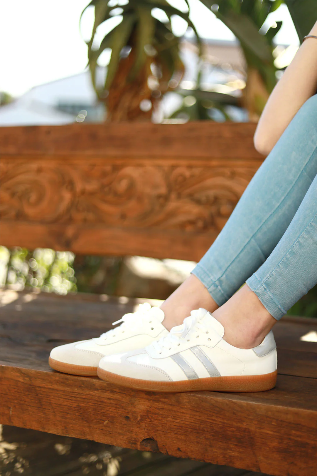 Shiloh White, Beige + Grey - Image 6