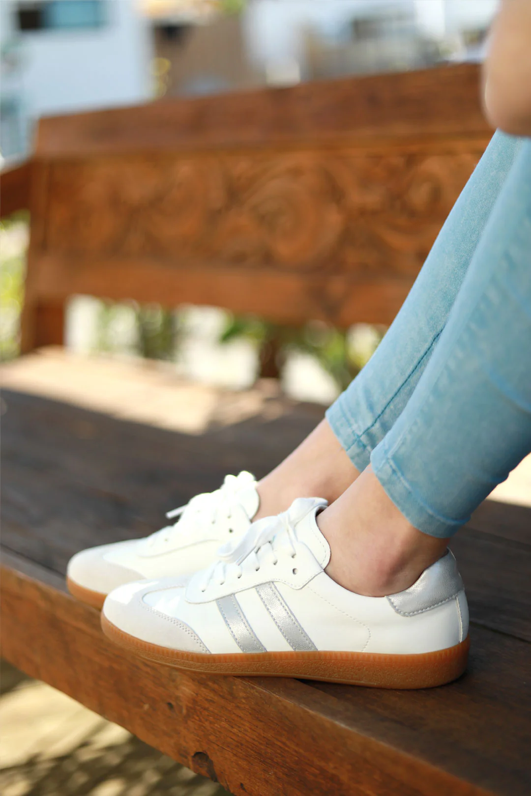 Shiloh White, Beige + Grey - Image 7