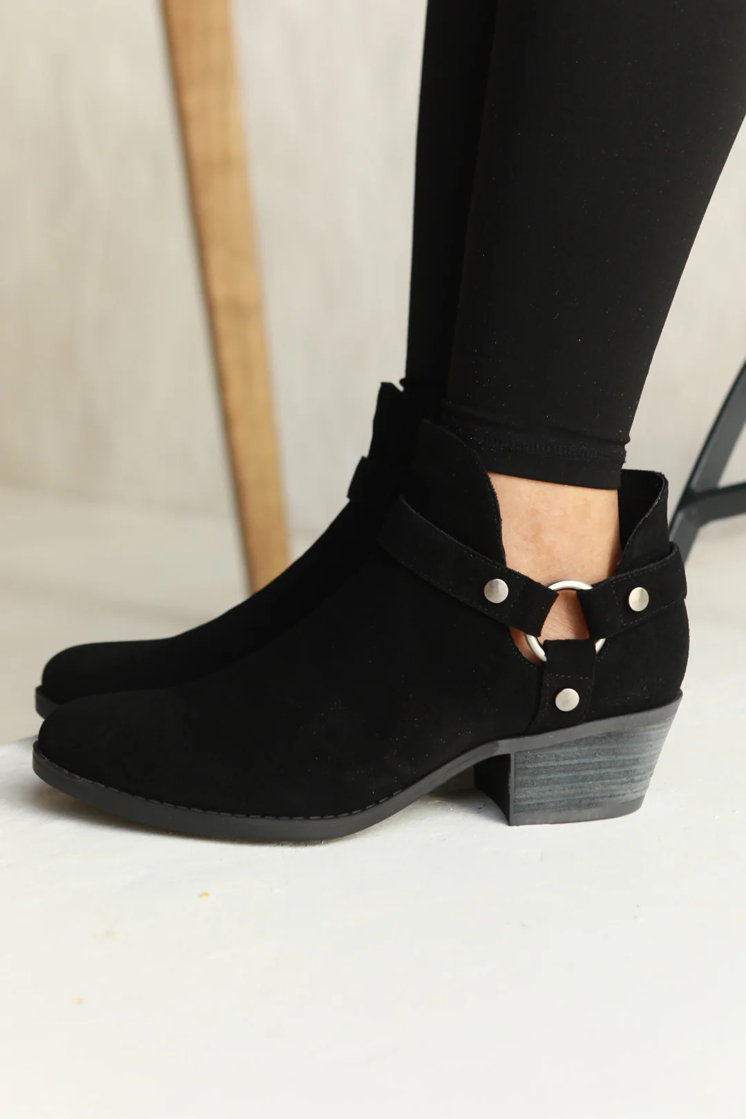 Snowdrop Black - Image 5