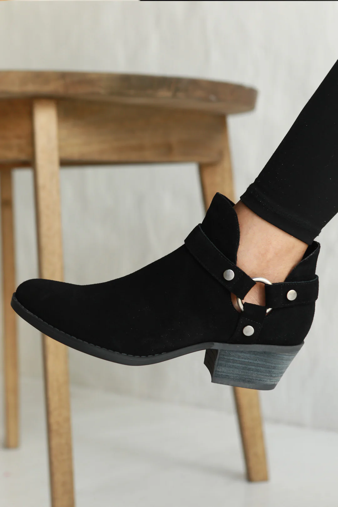 Snowdrop Black - Image 7