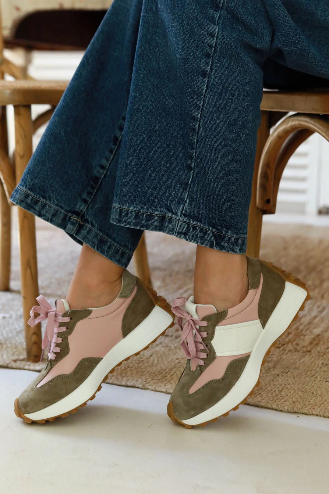 Tate Brown + Pink - Image 7
