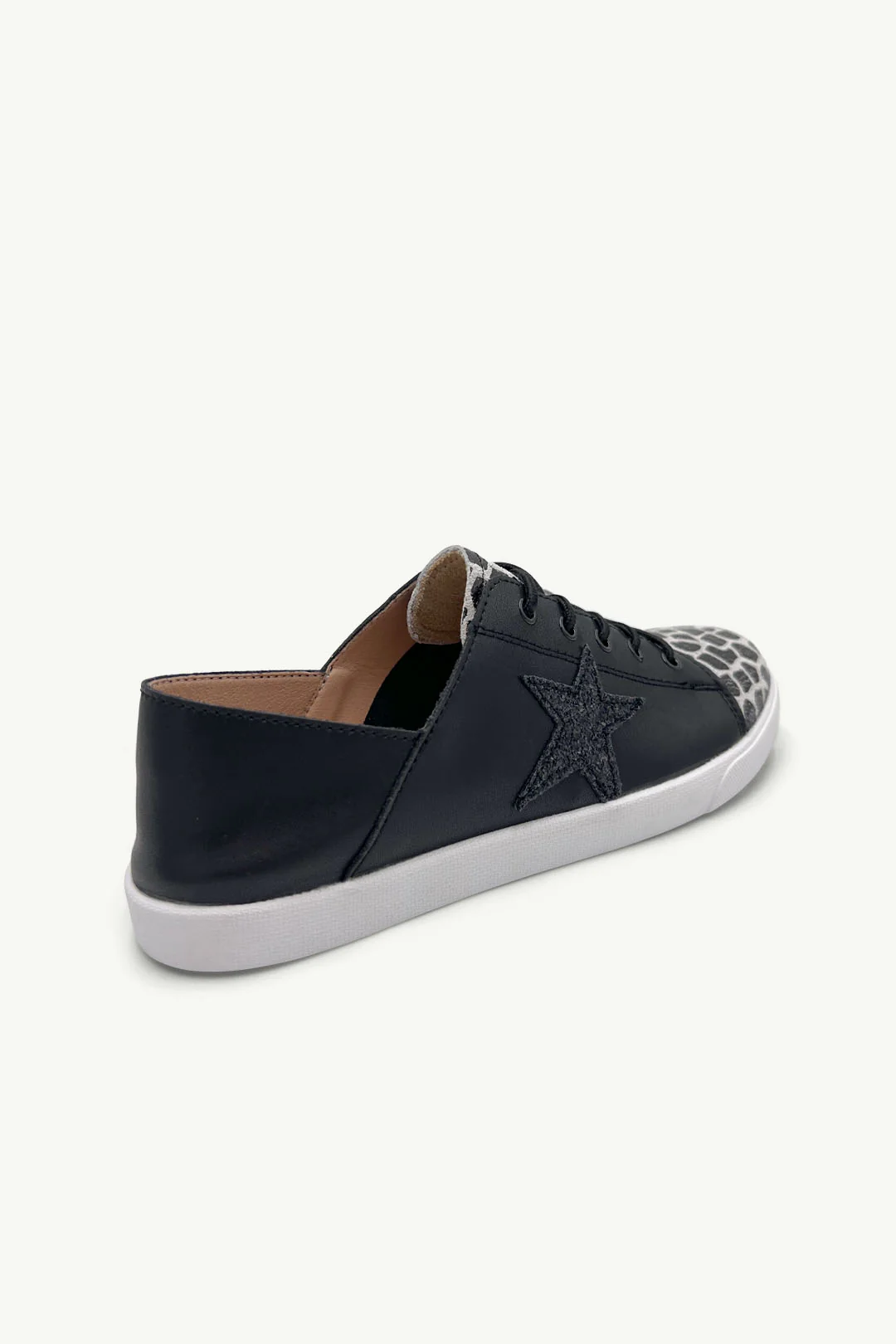 Vicki™ Black + Black Grey Giraffe - Image 3